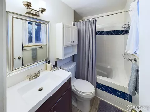 Bath - 4667 Ashfield Dr, Boulder, CO 80301 photo 1 of 1