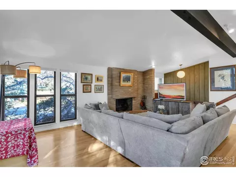 Living - 1690 Wilson Ct, Boulder, CO 80304 photo 5 of 6