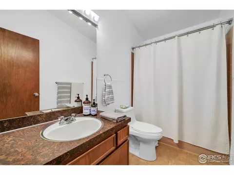 Bath - 1690 Wilson Ct, Boulder, CO 80304 photo 1 of 4