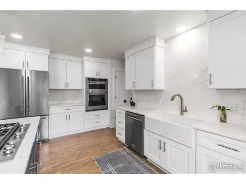 Kitchen - 210 S 39th St, Boulder, CO 80305 photo 7 of 10
