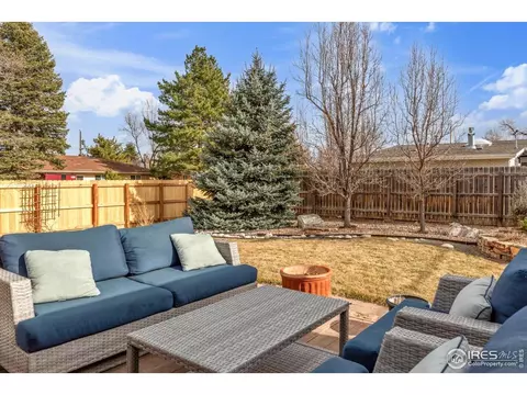Exterior - 210 S 39th St, Boulder, CO 80305 photo 4 of 6