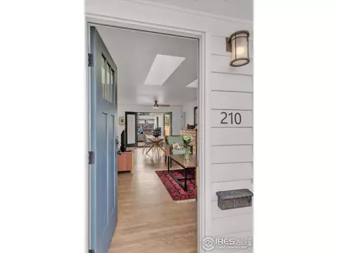 Entry Way - 210 S 39th St, Boulder, CO 80305 photo 1 of 1