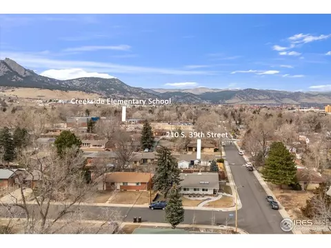 View/Area - 210 S 39th St, Boulder, CO 80305 photo 1 of 3
