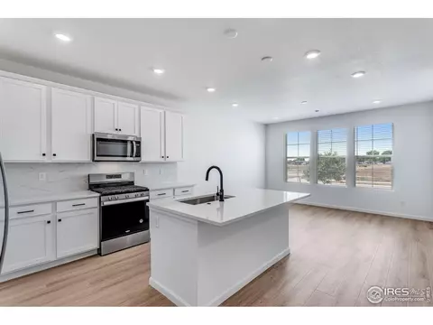 Kitchen - 1772 Glacier Ave, Berthoud, CO 80513 photo 3 of 7