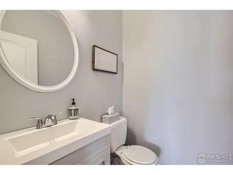 Bath - 189 Kitty Hawk Ct, Windsor, CO 80550 photo 1 of 5