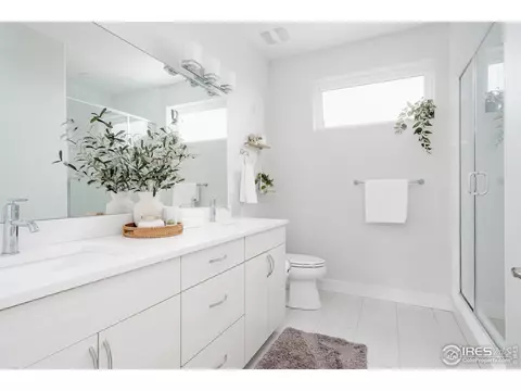 741 24th St, Denver, CO 80205 photo 26