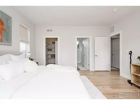 741 24th St, Denver, CO 80205 photo 22
