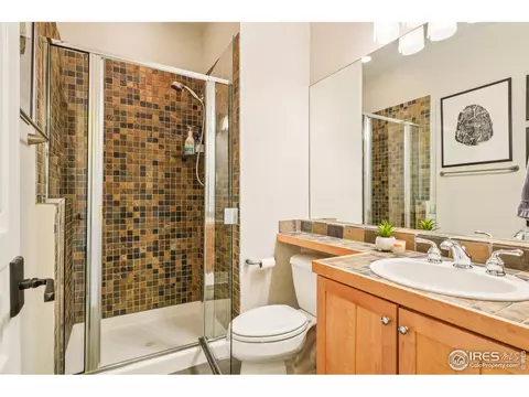 Bath - 4818 6th St, Boulder, CO 80304 photo 2 of 7
