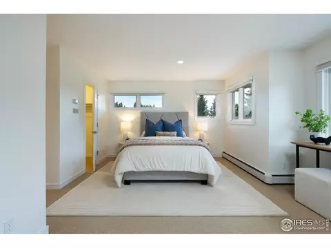 Bedroom - 2585 Kohler Dr, Boulder, CO 80305 photo 1 of 4
