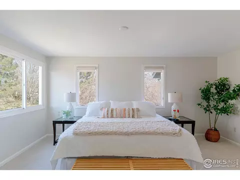 Bedroom - 4556 Apple Way, Boulder, CO 80301 photo 2 of 6