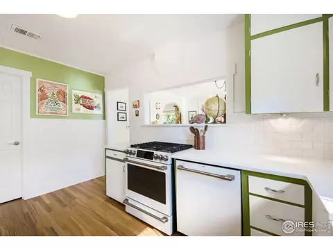 Kitchen - 927 5th St, Berthoud, CO 80513 photo 3 of 4