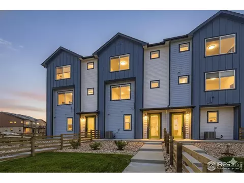 787 Silver Maple Ln, Fort Collins, CO 80524
