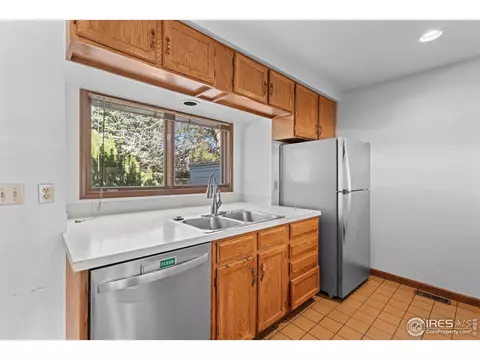 Kitchen - 2715 Northbrook Pl, Boulder, CO 80304 photo 2 of 3