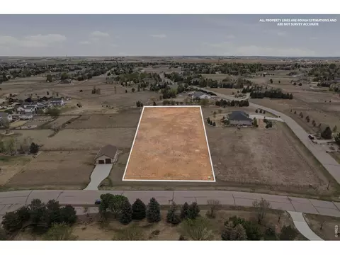8773 Longs Peak Cir, Windsor, CO 80550 photo 3
