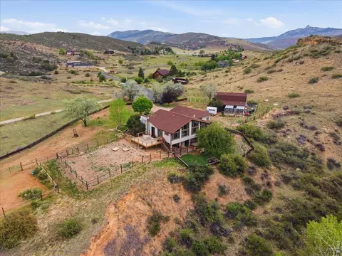 6600 Tamarax Ct, Loveland, CO 80538