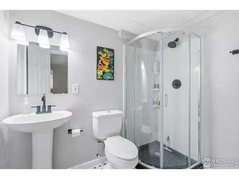 Bath - 155 Becker Cir, Johnstown, CO 80534 photo 3 of 3