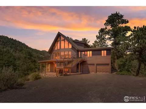 317 Dunraven Glade Rd, Glen Haven, CO 80532