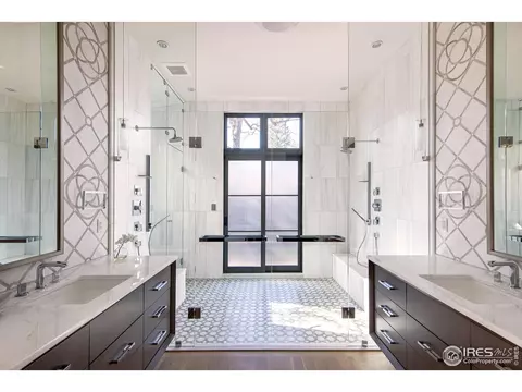 Bath - 3621 21st St, Boulder, CO 80304 photo 2 of 5