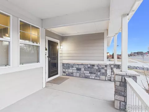 Exterior - 420 S 5th St, Berthoud, CO 80513 photo 7 of 8