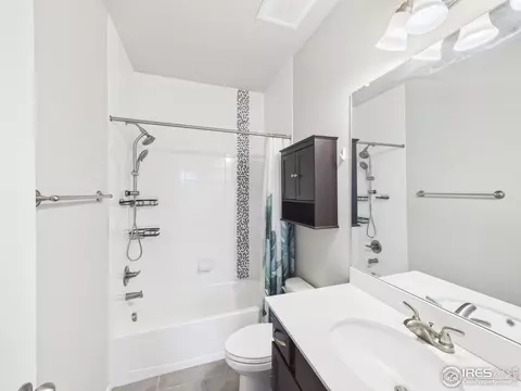 Bath - 420 S 5th St, Berthoud, CO 80513 photo 5 of 5