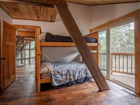 Bedroom - 208 Wild Tiger Rd, Boulder, CO 80302 photo 2 of 6