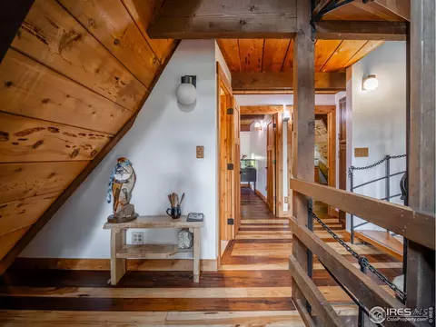 Entry Way - 208 Wild Tiger Rd, Boulder, CO 80302 photo 2 of 3