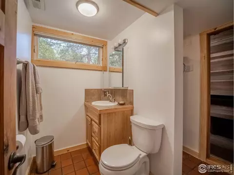 Bath - 208 Wild Tiger Rd, Boulder, CO 80302 photo 1 of 4