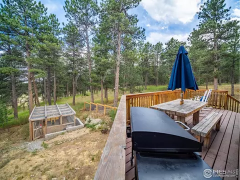 Exterior - 208 Wild Tiger Rd, Boulder, CO 80302 photo 5 of 6