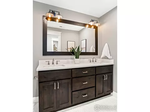 Bath - 1505 Oak Ave, Boulder, CO 80304 photo 5 of 9