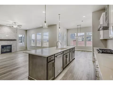 Kitchen - 1644 Sundown Run Dr, Windsor, CO 80550 photo 3 of 5