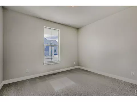 Bedroom - 1644 Sundown Run Dr, Windsor, CO 80550 photo 3 of 5