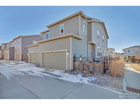 21876 E Radcliff Cir, Aurora, CO 80015
