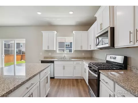 Kitchen - 962 Cascade Falls St, Severance, CO 80550 photo 3 of 4