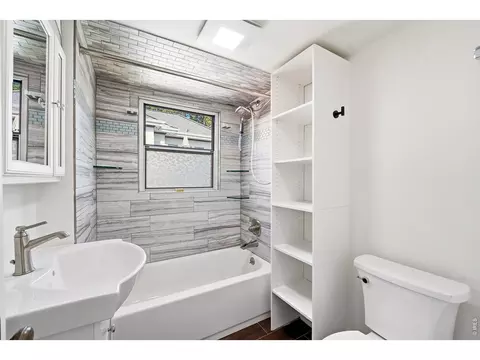 Bath - 613 Pine St, Boulder, CO 80302 photo 1 of 2