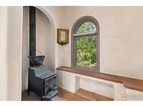 Entry Way - 1000 Alaska Rd, Boulder, CO 80302 photo 4 of 4