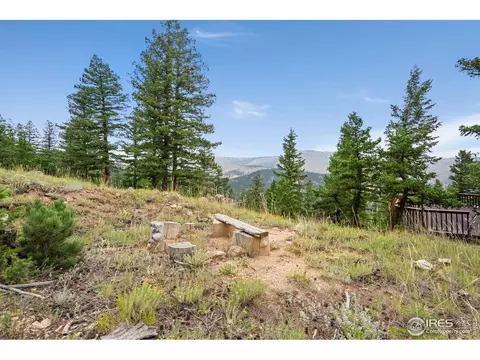 Exterior - 1000 Alaska Rd, Boulder, CO 80302 photo 10 of 10
