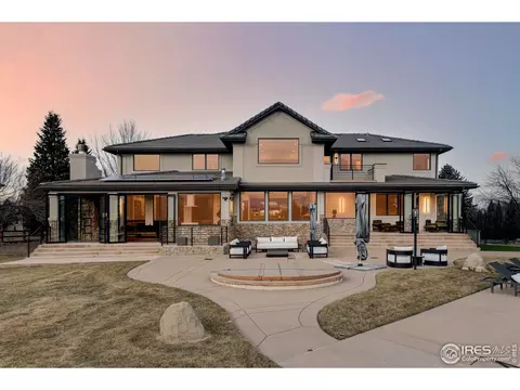 8906 Little Raven Trl, Longmont, CO 80503