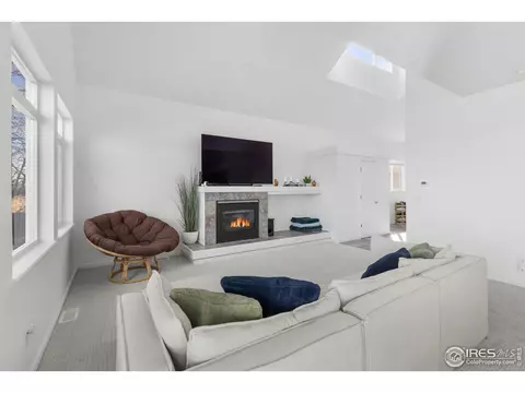 Living - 6663 Bean Mountain Ln, Boulder, CO 80301 photo 4 of 4