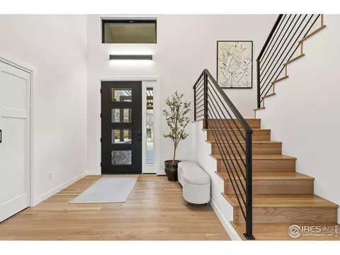 Entry Way - 7312 Island Cir, Boulder, CO 80301 photo 1 of 5
