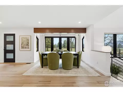 Dining - 7312 Island Cir, Boulder, CO 80301 photo 1 of 2