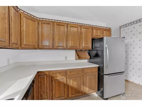 Kitchen - 15655 Mossrock Dr, Longmont, CO 80503 photo 2 of 5