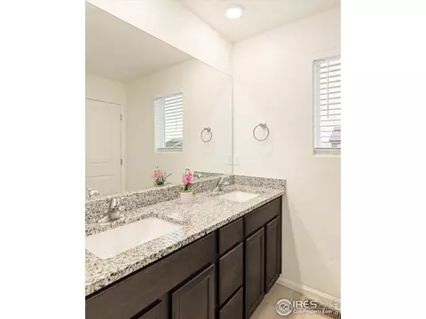 Bath - 7210 Animas Ave, Frederick, CO 80530 photo 4 of 5