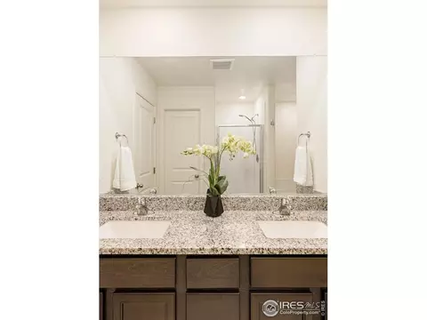 Bath - 7210 Animas Ave, Frederick, CO 80530 photo 2 of 5