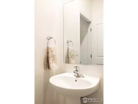 Bath - 7210 Animas Ave, Frederick, CO 80530 photo 1 of 5