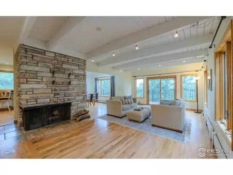 Living - 335 Pine Tree Ln, Boulder, CO 80304 photo 3 of 5