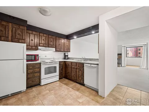 805 29th St #404, Boulder, CO 80303 photo 3