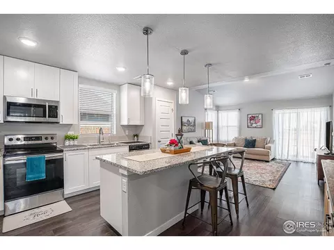403 11th Ave, Wiggins, CO 80654 photo 4