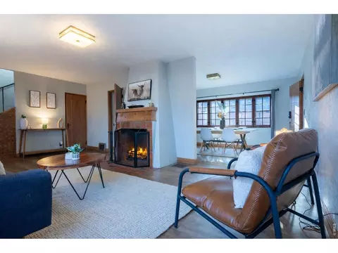 Living - 911 Lincoln Pl, Boulder, CO 80302 photo 3 of 10