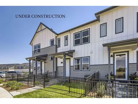 2803 Bear Springs Cir, Longmont, CO 80503