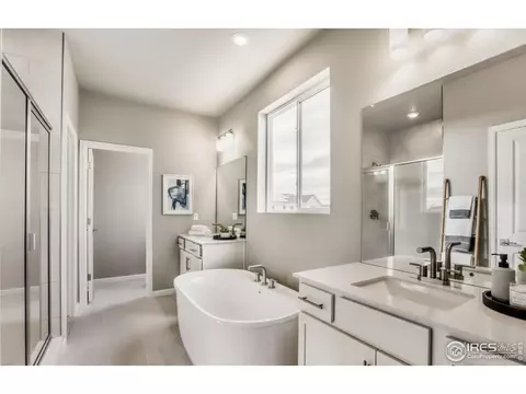Bath - 640 Noola St, Windsor, CO 80550 photo 1 of 2